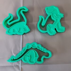 Bread Molds Cookie Cutters 3 piece lot‎ set Dinosaurs Plastic Easy Clean